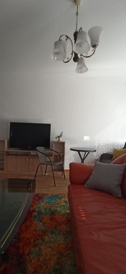 Appartement Aurora à Subotica Extérieur photo