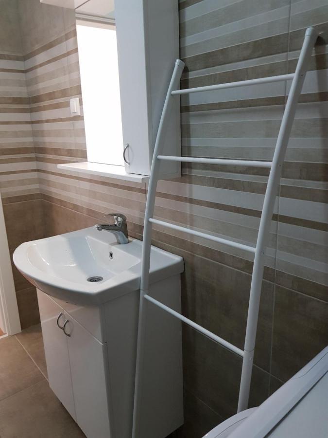 Appartement Aurora à Subotica Extérieur photo